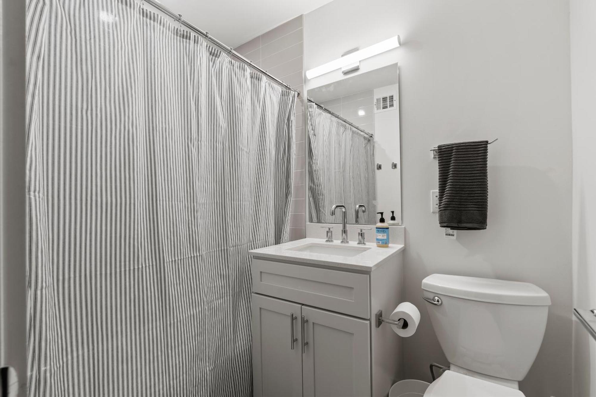 West Taylor Run Hotel الإسكندرية، فيرجينيا المظهر الخارجي الصورة